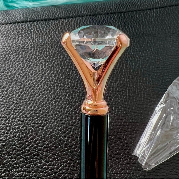 ⭐️ Diamond Black & Rose Gold METAL Ballpoint Pen With Black Ink Refill - Picture 4 of 4